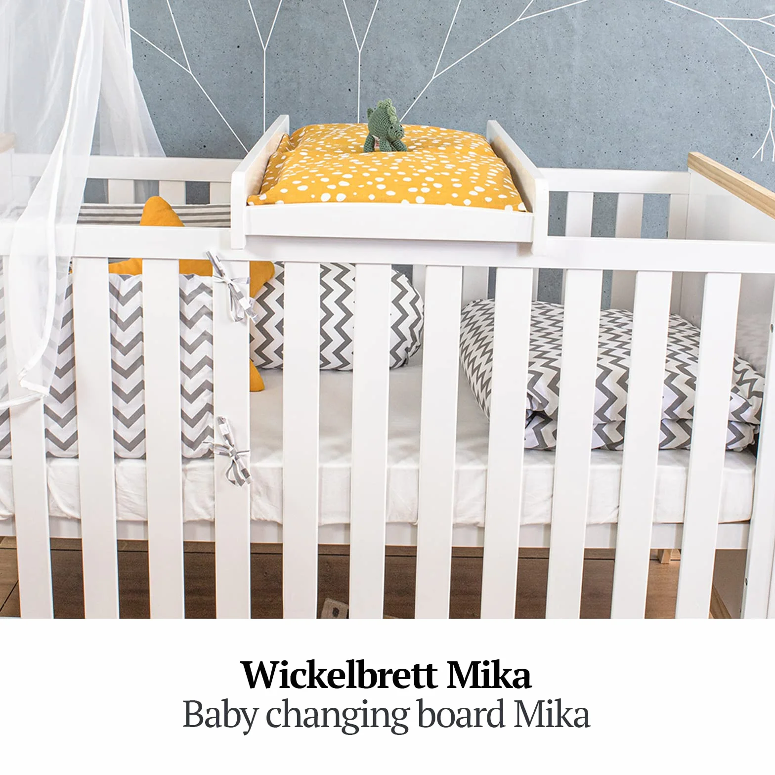 Puckdaddy Deska do przewijania Mika – 87 x 44,5 cm, nakładka do przewijania z drewna w kolorze białym, nakładka do przewijania do łóżeczka dziecięcego, wysokiej jakości podkładka do przewijania pasująca do wszystkich łóżeczek dziecięcych