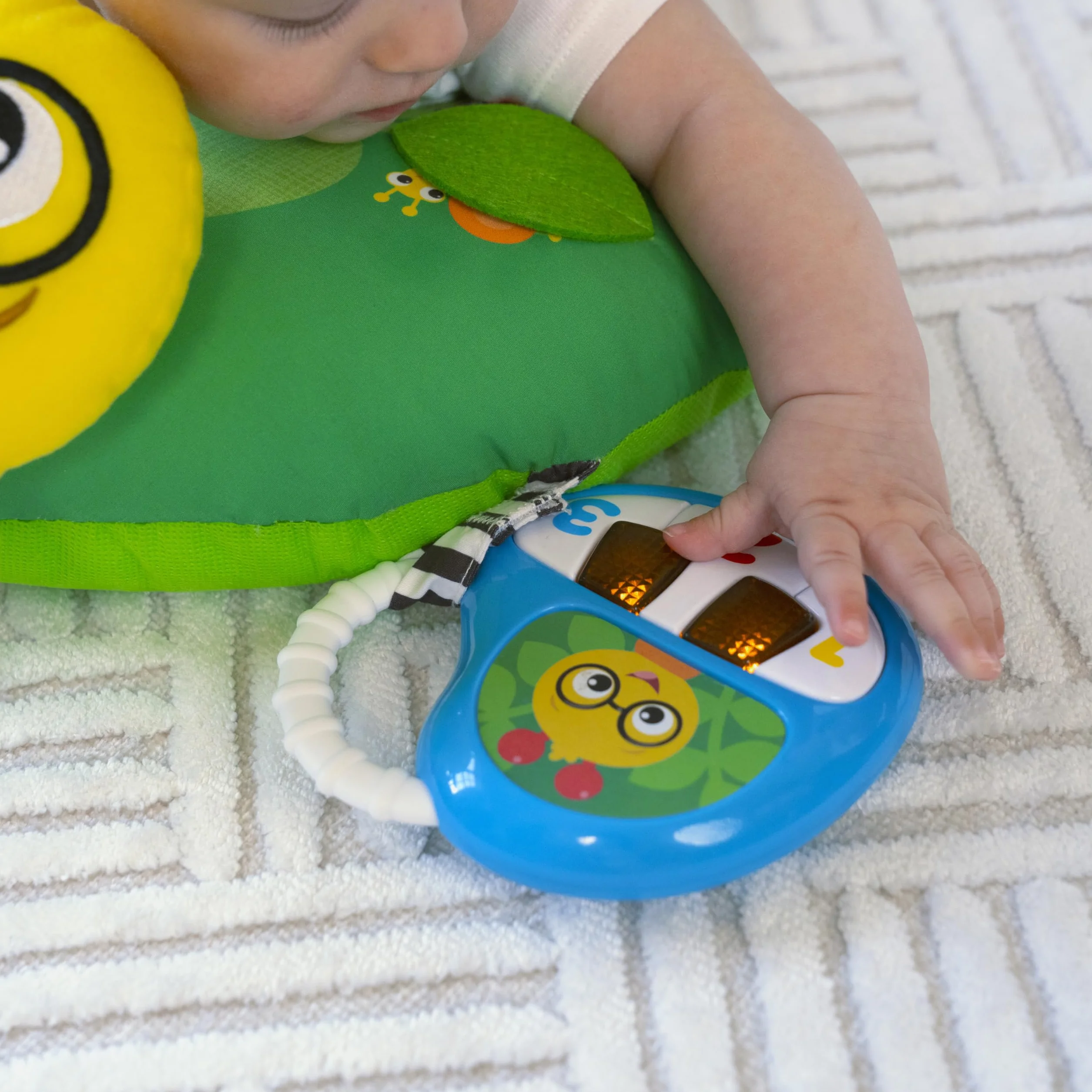 Baby Einstein, Cal-a-Pillow poduszka do aktywności na brzuchu, multisensoryczna, od 0+ miesięcy