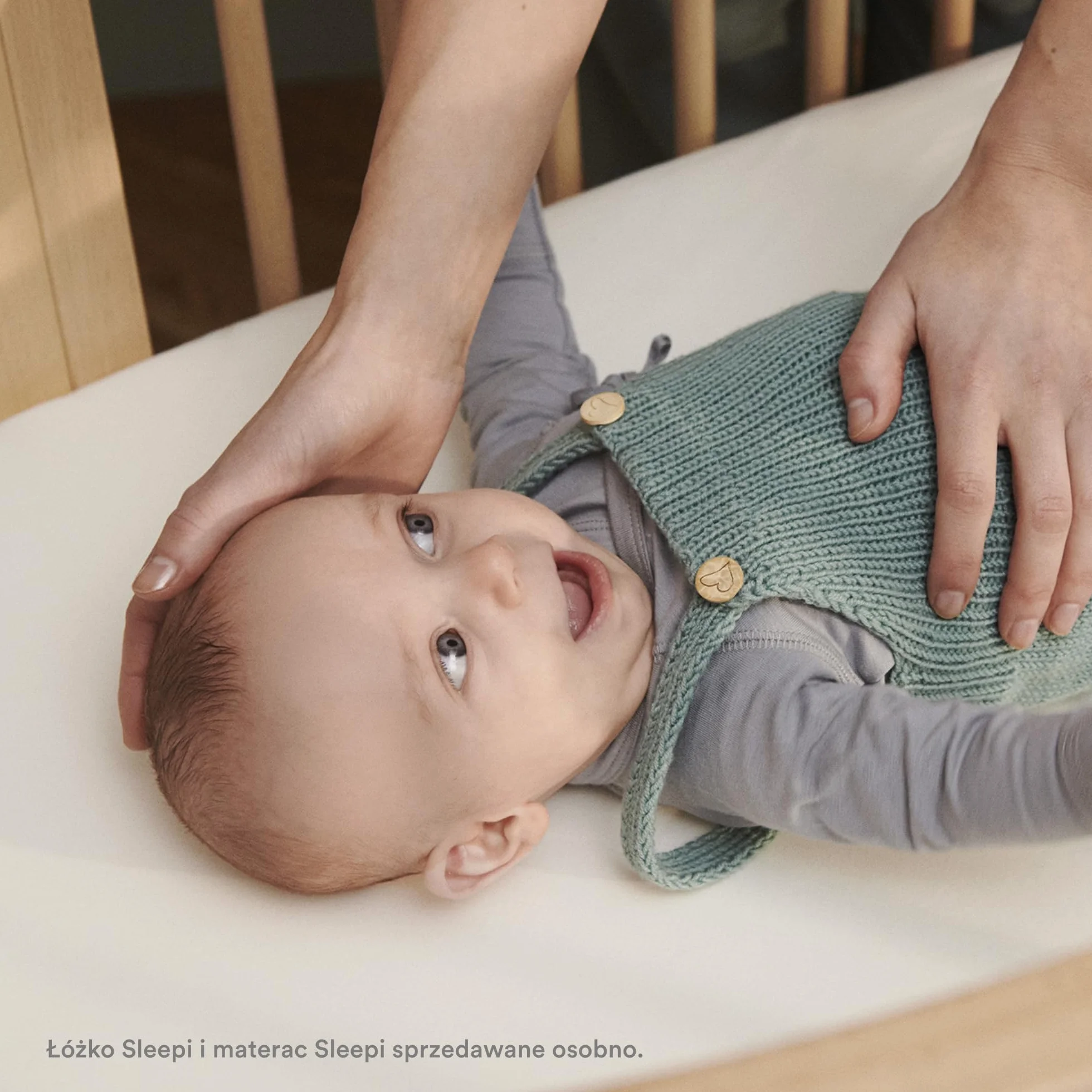 Prześcieradło ochronne Stokke Sleepi V3 białe oddychająca siateczka 3D można prać