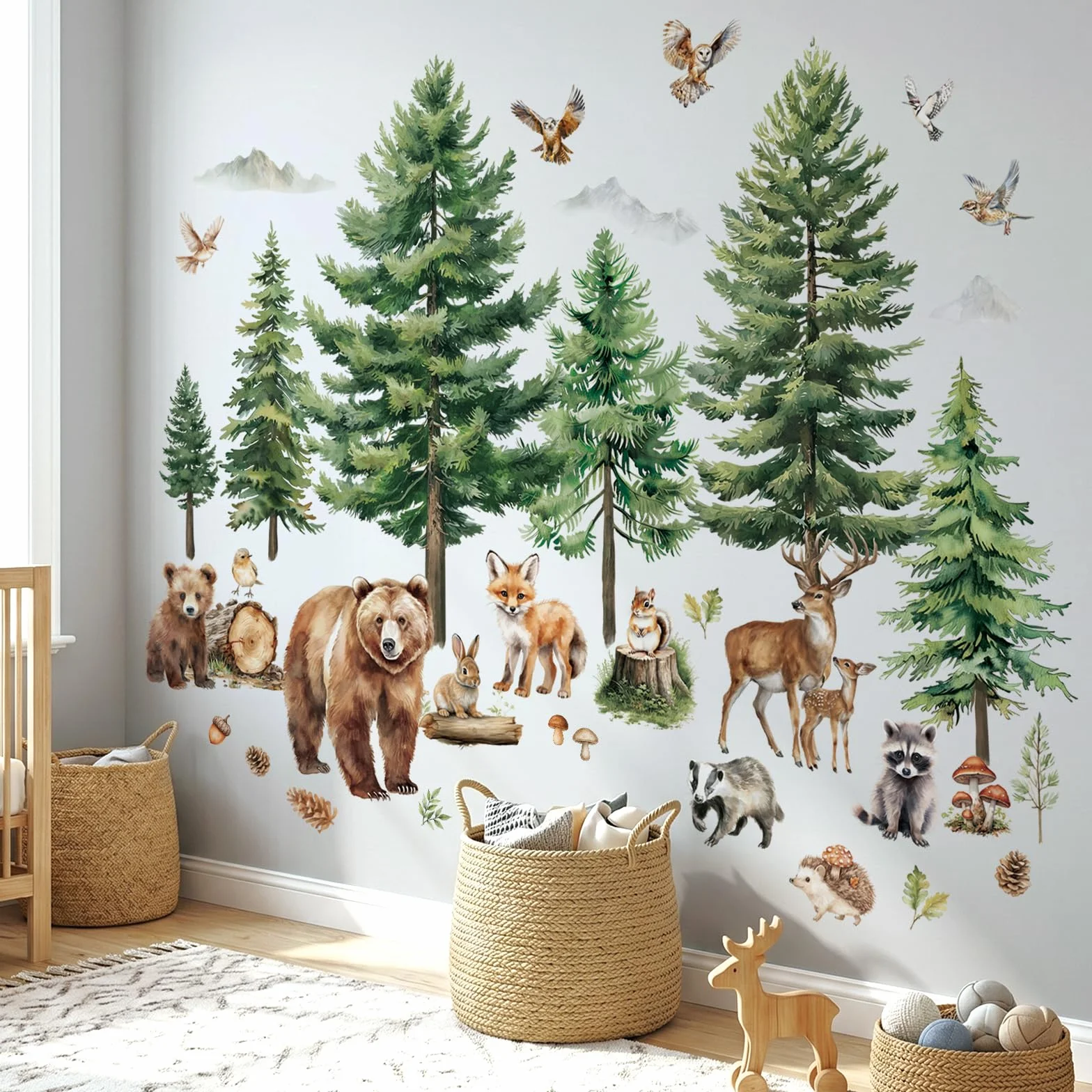 DECOWALL Tatuaż ścienny ze zwierzętami leśnymi – niedźwiedź, jeleń i lis z drzewami, zdejmowana naklejka ścienna do pokoju dziecięcego, pokoju dziecięcego, pokoju zabaw (SG4-2520)