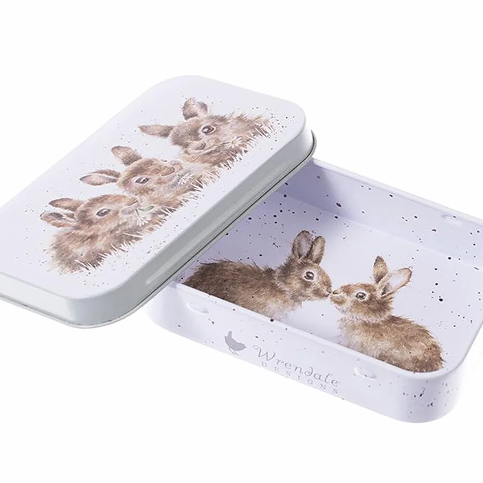 (Daisy Chain) - Wrendale Designs Keepsake Prezent Tin 9,5 x 6 centymetrów w różnych wzorach (Daisy Chain)