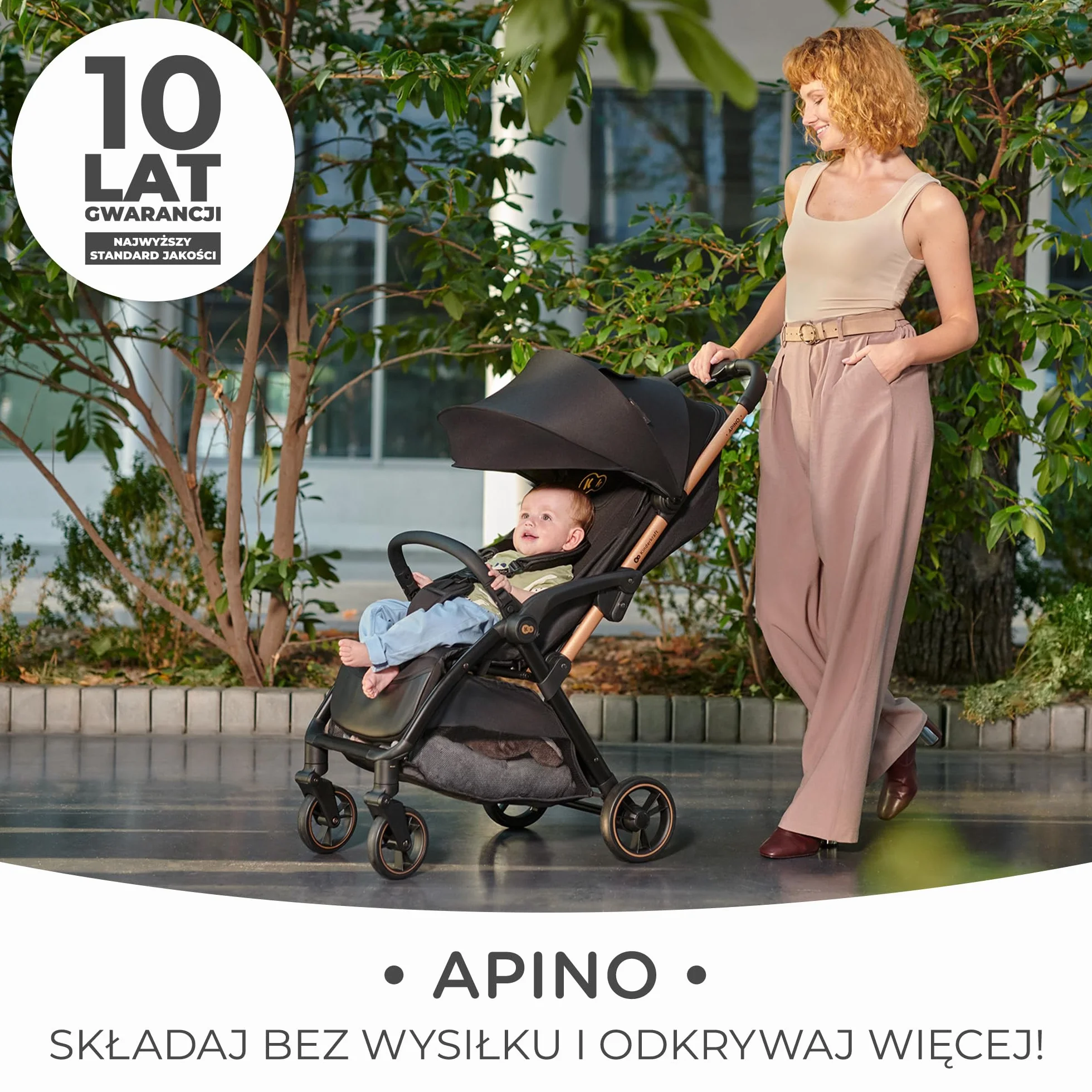 Kinderkraft APINO Lekka Spacerówka, Wózek dziecięcy, Idealny na podróż, AUTO FOLDING, Składany, Kompaktowy, Lekki, Tylko 7,5kg, Wodoodporna budka, Regulacja oparcia, obciążenie do 24kg, Beżowy