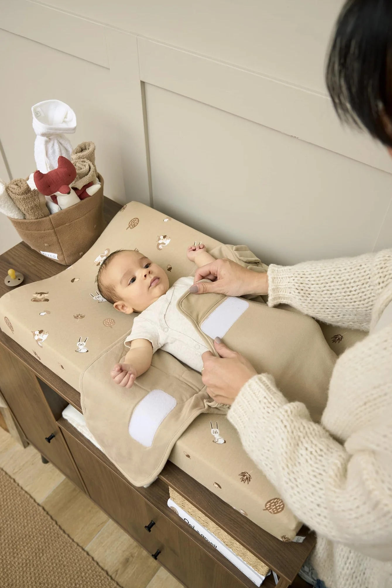 Meyco Baby Uni worek do spania, początkowe wyposażenie dla noworodków (worek do spania dla niemowląt od 4 do 6 miesięcy, 100% bawełna, oddychający, ułatwiający zasypianie), piaskowy