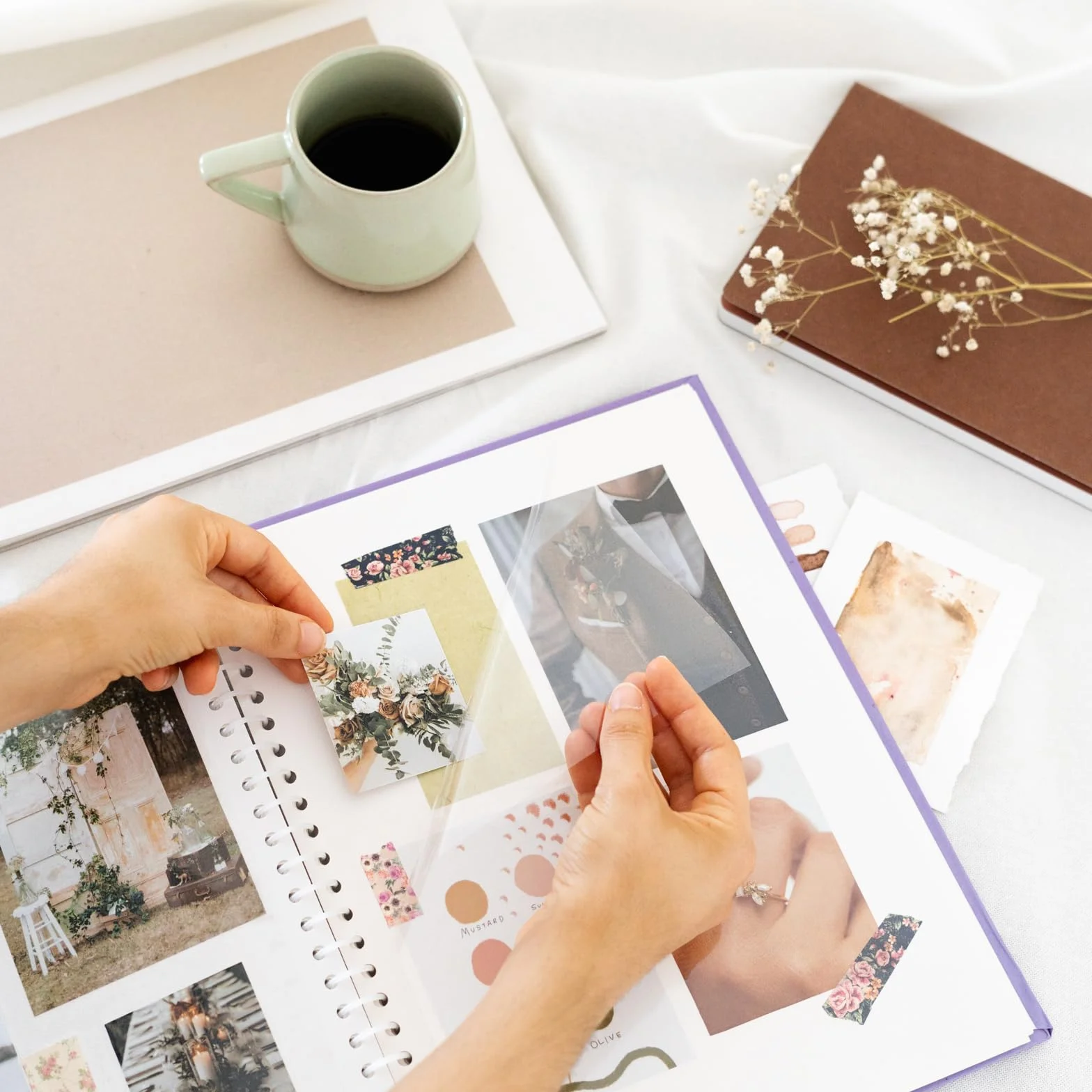 Grupo Erik Botanical Wild Flowers Self-Adhesive Photo Album | 9x12 inch / 24x32 cm / 15 Double Sided Pages | Hardcover | Friend Gifts | Photo Books For Memories | Cute Gifts