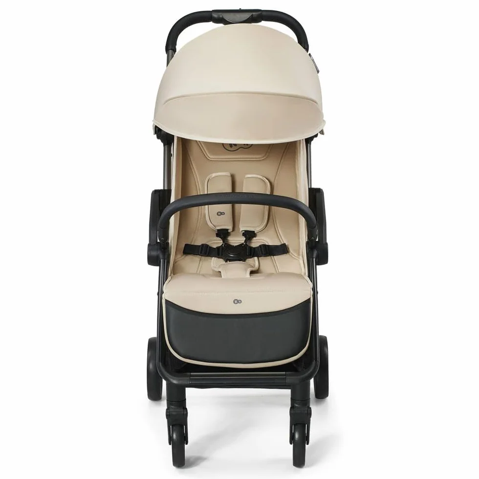 Kinderkraft APINO Lekka Spacerówka, Wózek dziecięcy, Idealny na podróż, AUTO FOLDING, Składany, Kompaktowy, Lekki, Tylko 7,5kg, Wodoodporna budka, Regulacja oparcia, obciążenie do 24kg, Beżowy