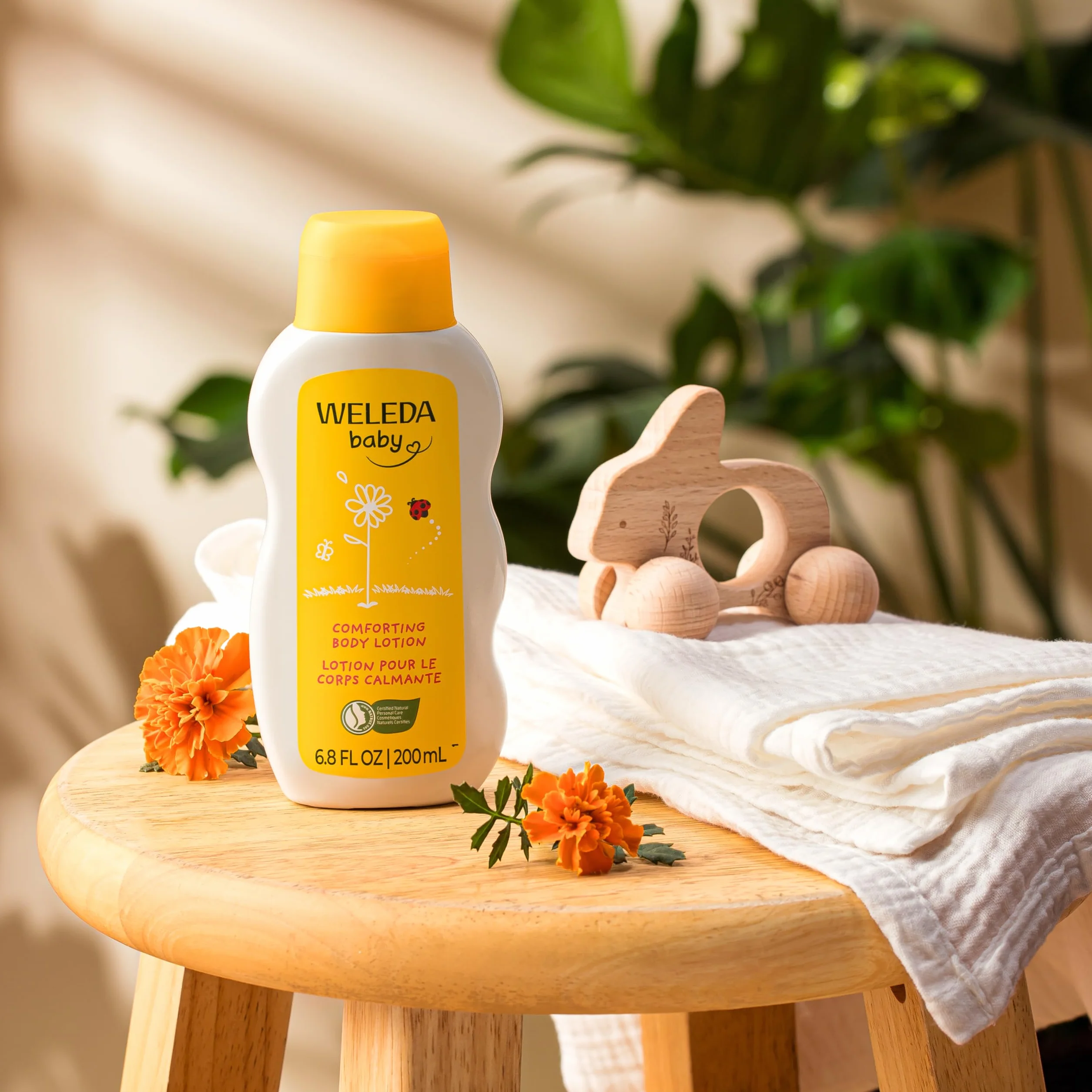 Weleda Balsam do ciała dla niemowląt, krem nawilżający z nagietka, krem nawilżający dla niemowląt, delikatna skóra, testowany dermatologicznie, delikatna ochrona, opracowany przez profesjonalistów