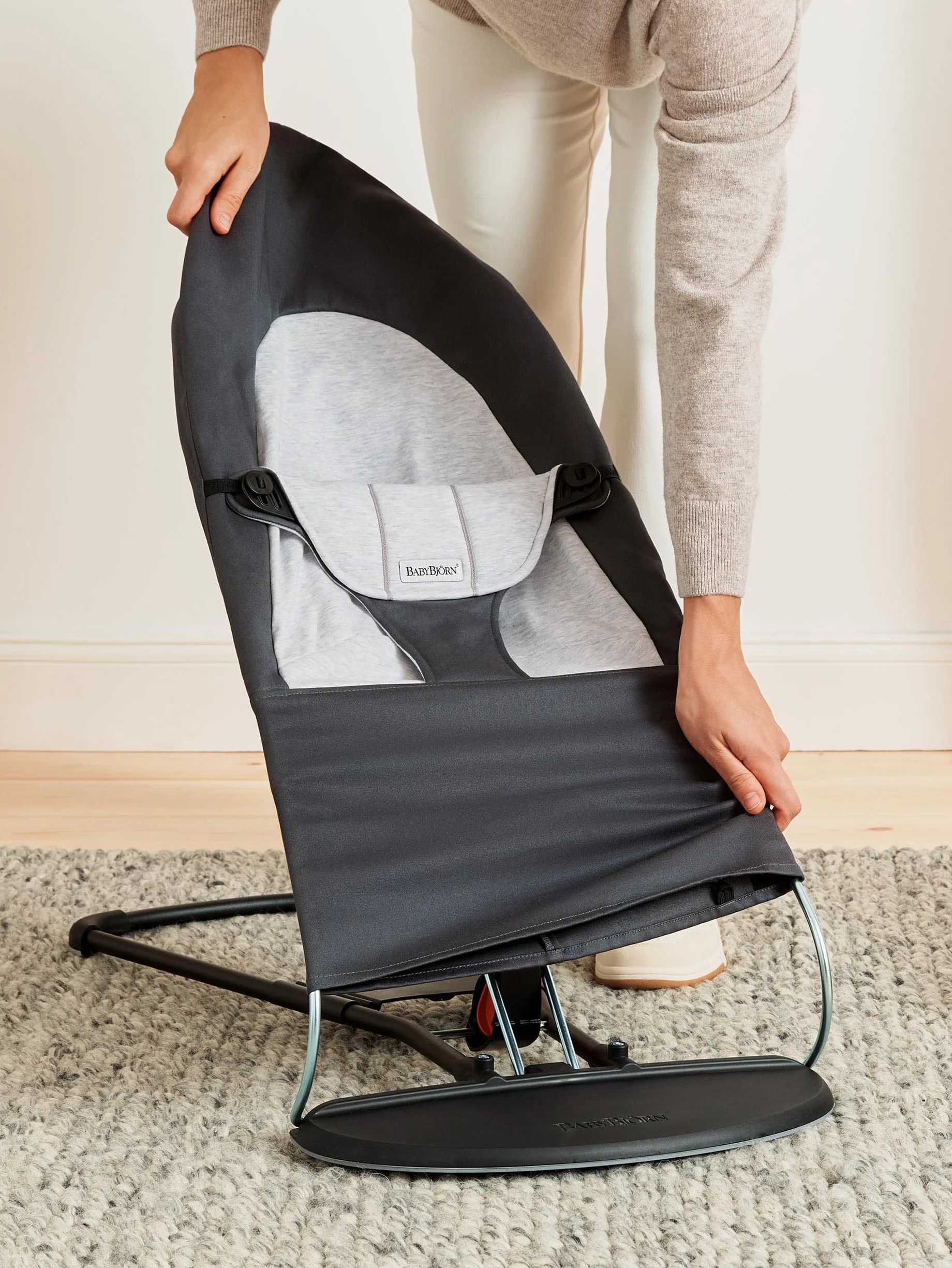 BabyBjörn Huśtawka dziecięca Balance Soft, tkany/Jersey, szary/szary