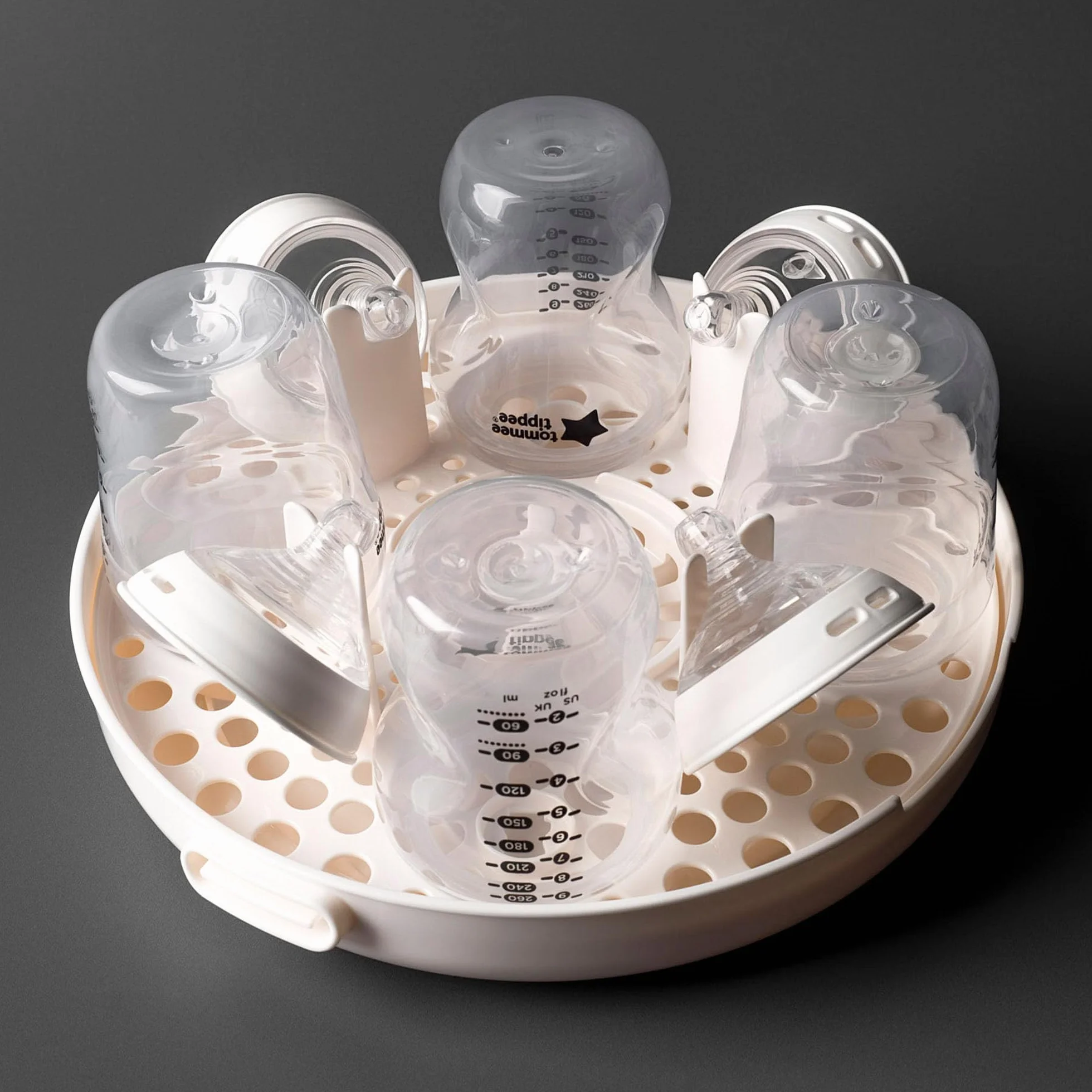 Tommee Tippee Steriliser, Microwave Steam Steriliser for Baby Bottles, 4-Minute Sterilisation Cycle (Pack of 1)
