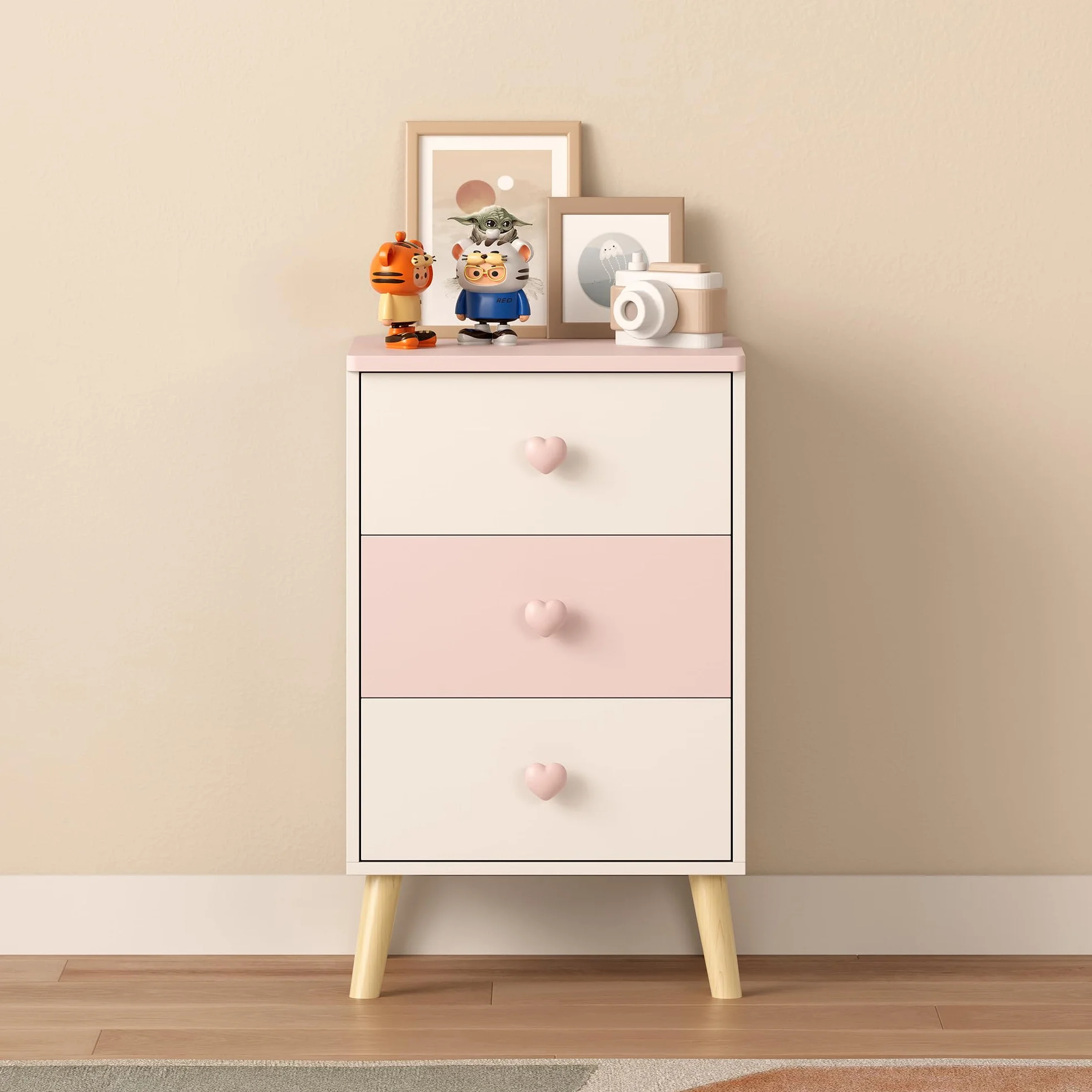[en.casa] Komoda dziecięca z 3 szufladami Sandnes szafka z szufladami wąska 62 x 38 x 30 cm pokój dziecięcy szafka nocna drewniane nogi biały/różowy