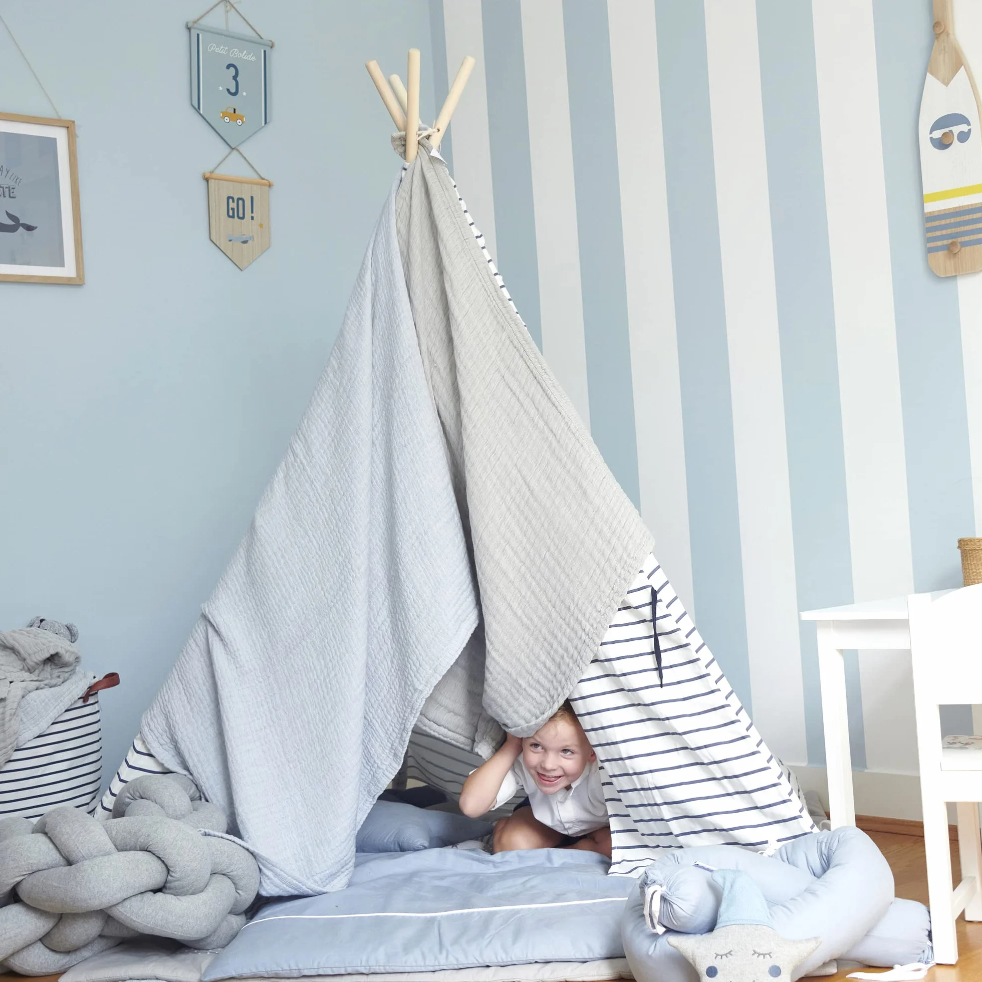 Nordic Coast® muślinowy koc duży – kocyk do raczkowania dla niemowląt w kolorze niebieskim – 90 x 120 cm – 100% bawełna Oeko Tex® – 4-warstwowy – chusta muślinowa – przytulny koc na podróż – bardzo miękki