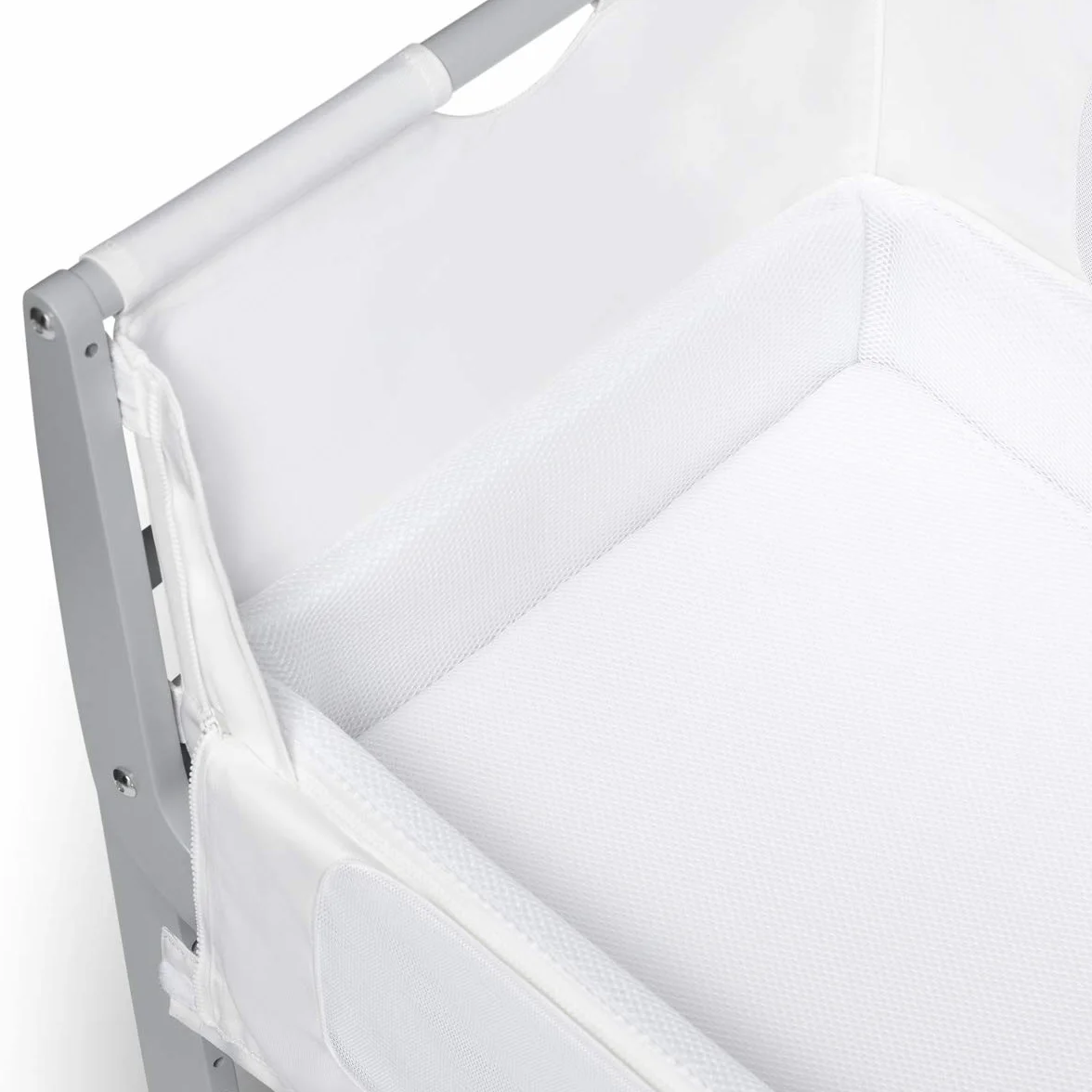 Snuz Materac do łóżeczka dziecięcego Pod 4 – 40 cm x 75,5 cm – materac piankowy premium z osłoną z siatki 3D oferuje zalecane przez ekspertów wsparcie dla noworodków, biały