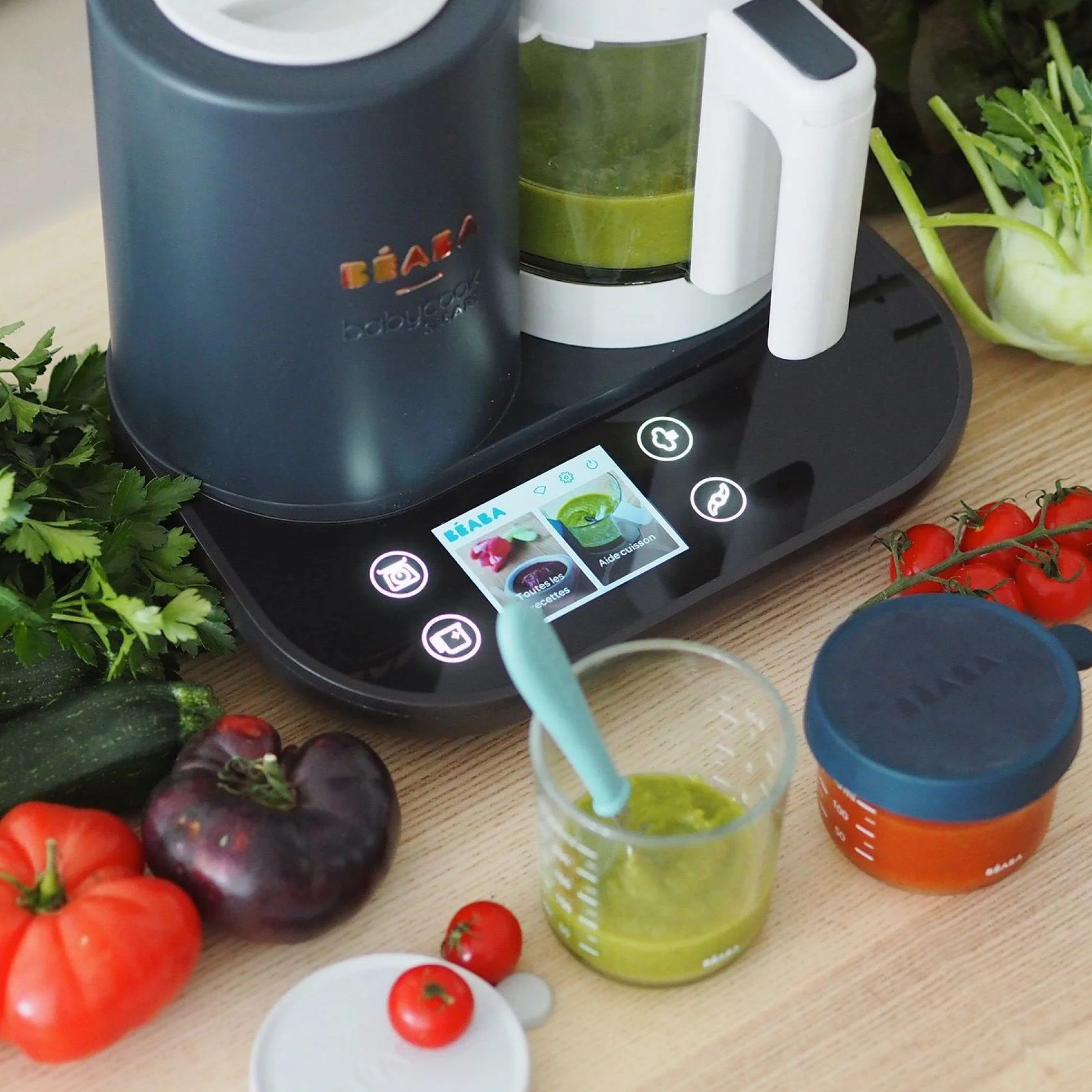 BEABA - Babycook Smart - Robot kuchenny połączony dla niemowląt - Zintegrowana waga - Szklana miska - Kosz ze stali nierdzewnej - Duża pojemność 2,25 l słodki parowy ekran dotykowy/dedykowany - Antracyt