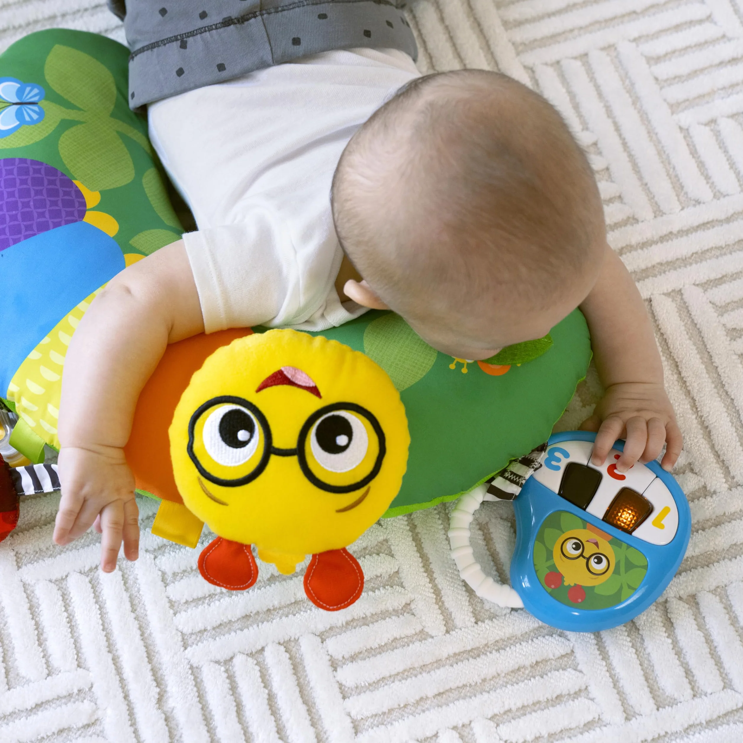 Baby Einstein, Cal-a-Pillow poduszka do aktywności na brzuchu, multisensoryczna, od 0+ miesięcy