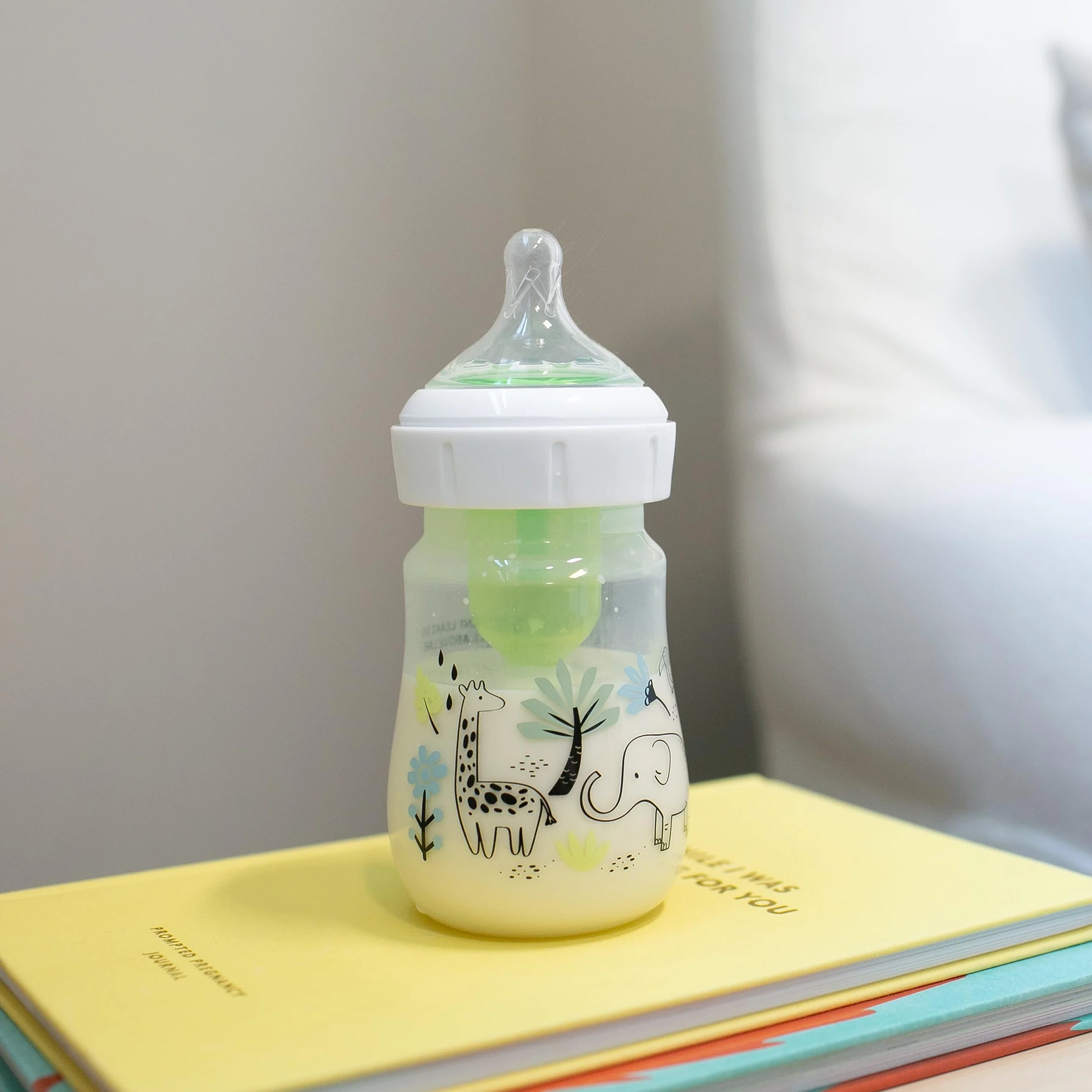 Dr. Brown's Natural Flow® Anti-Colic Options+™ butelka dla niemowląt, edycja designerska, dekoracja z dżungli, 150 ml, poziom 1 smoczek, 2 sztuki, 0 m +
