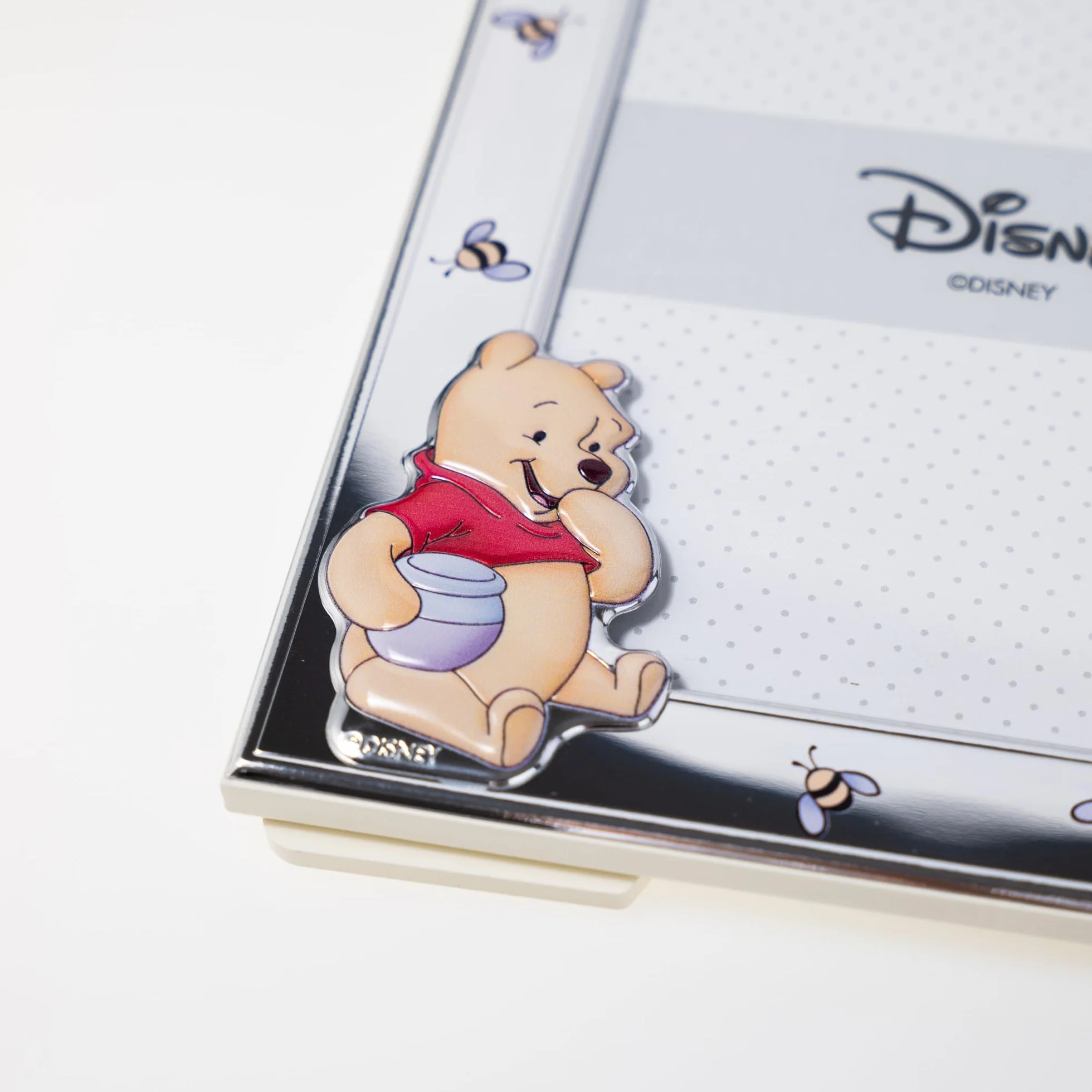 VALENTI & CO. – Disney Baby – Kubuś Puchatek – Srebrna ramka na zdjęcia dla dzieci, pomysł na chrzest, narodziny lub urodziny (9x13 cm)