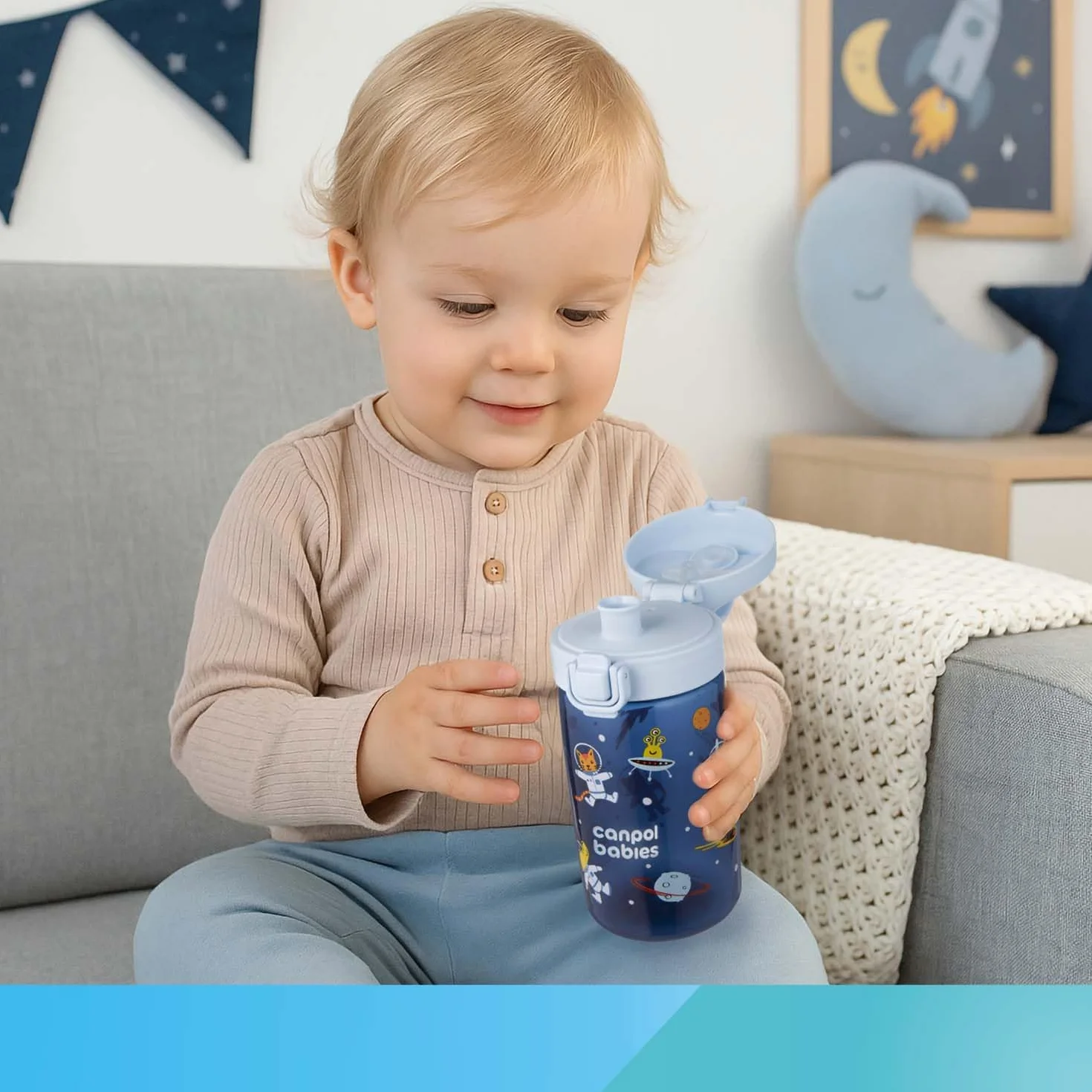 Canpol babies Bidon na wodę dla dzieci od 2,5 r.ż. Junior 400 ml Blokada przycisku, Wygodny do picia i mycia ustnik (Różowy)