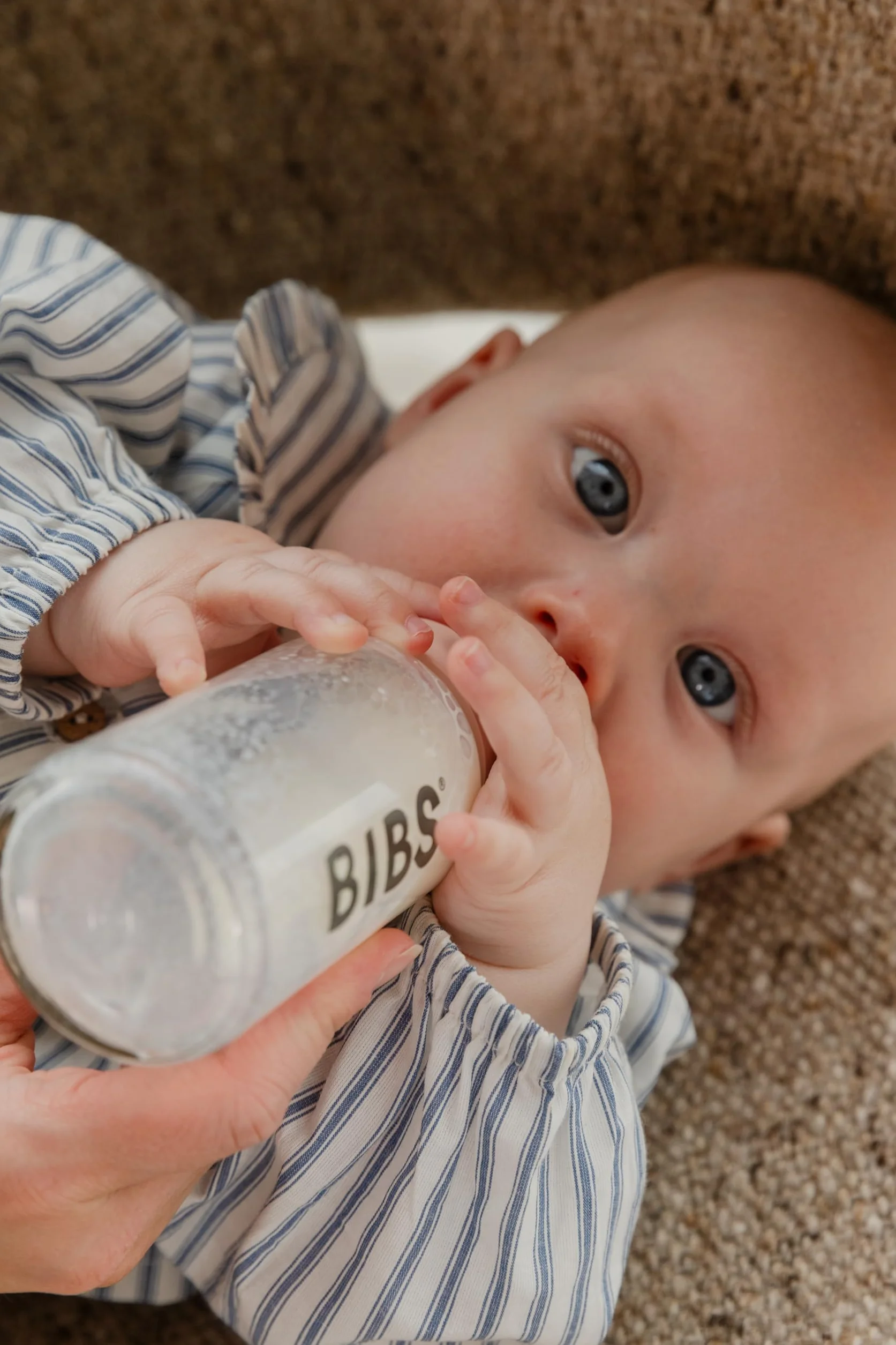 BIBS Butelka dla niemowląt 150 ml. Smoczek z naturalnego kauczuku - zestaw butelek dla niemowląt. Antykolka. Nie zawiera BPA. Przeciwdziała kolce. Wolny przepływ. Lekki i łatwy do czyszczenia.