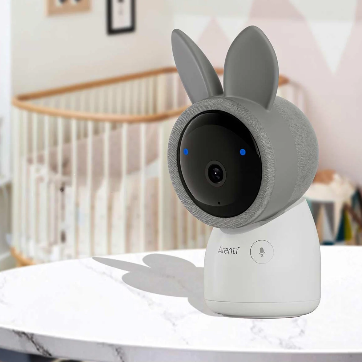 ARENTI AINanny A4 Kit Plus 4 MP video niania niania z ekranem LCD o przekątnej 12,7 cm (5"), funkcja obrotu i pochylenia z funkcją automatycznego śledzenia