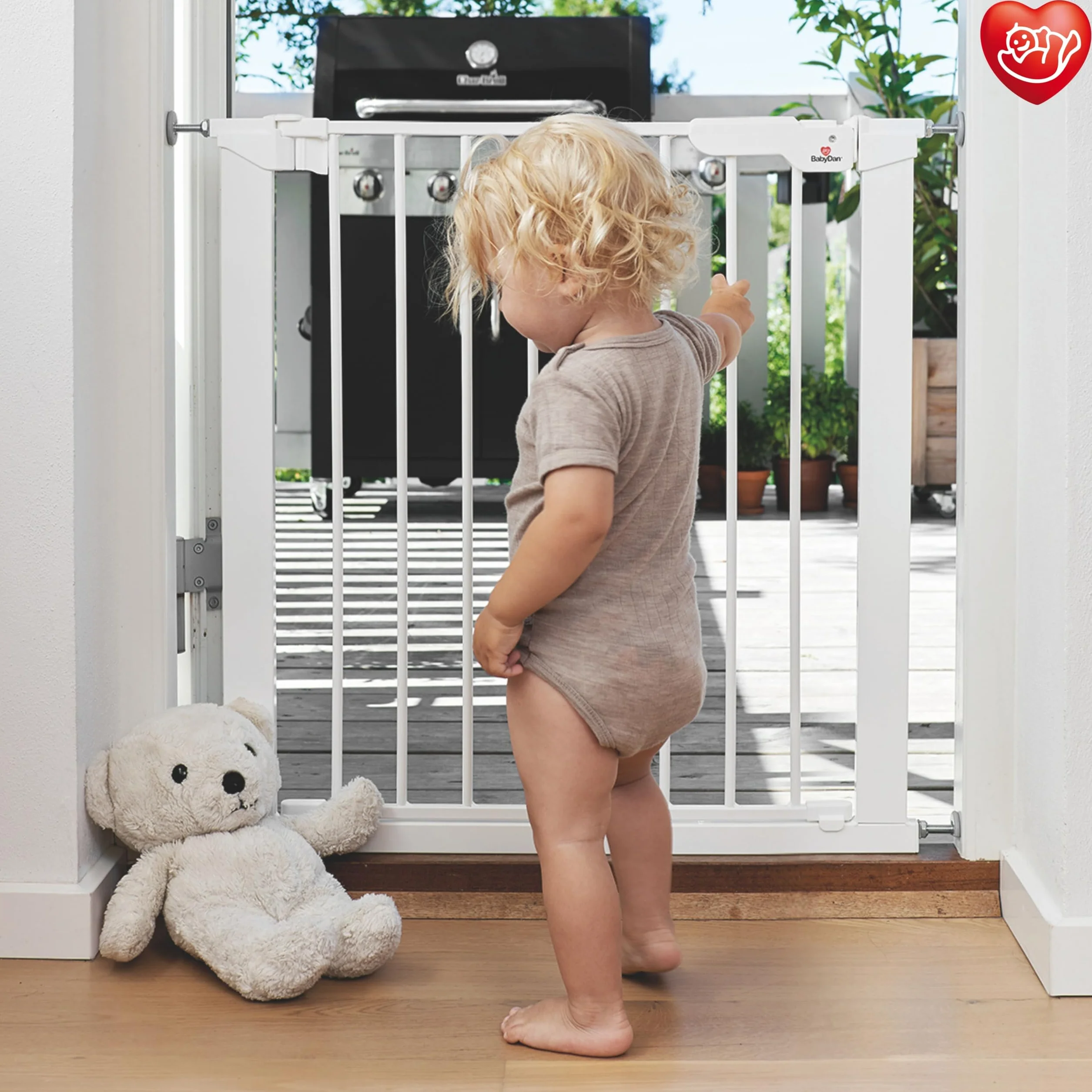 BabyDan Premier siatka ochronna do drzwi do zaciskania, 112-119,3 cm – wyprodukowana w Danii i z atestem TÜV, kolor: biały